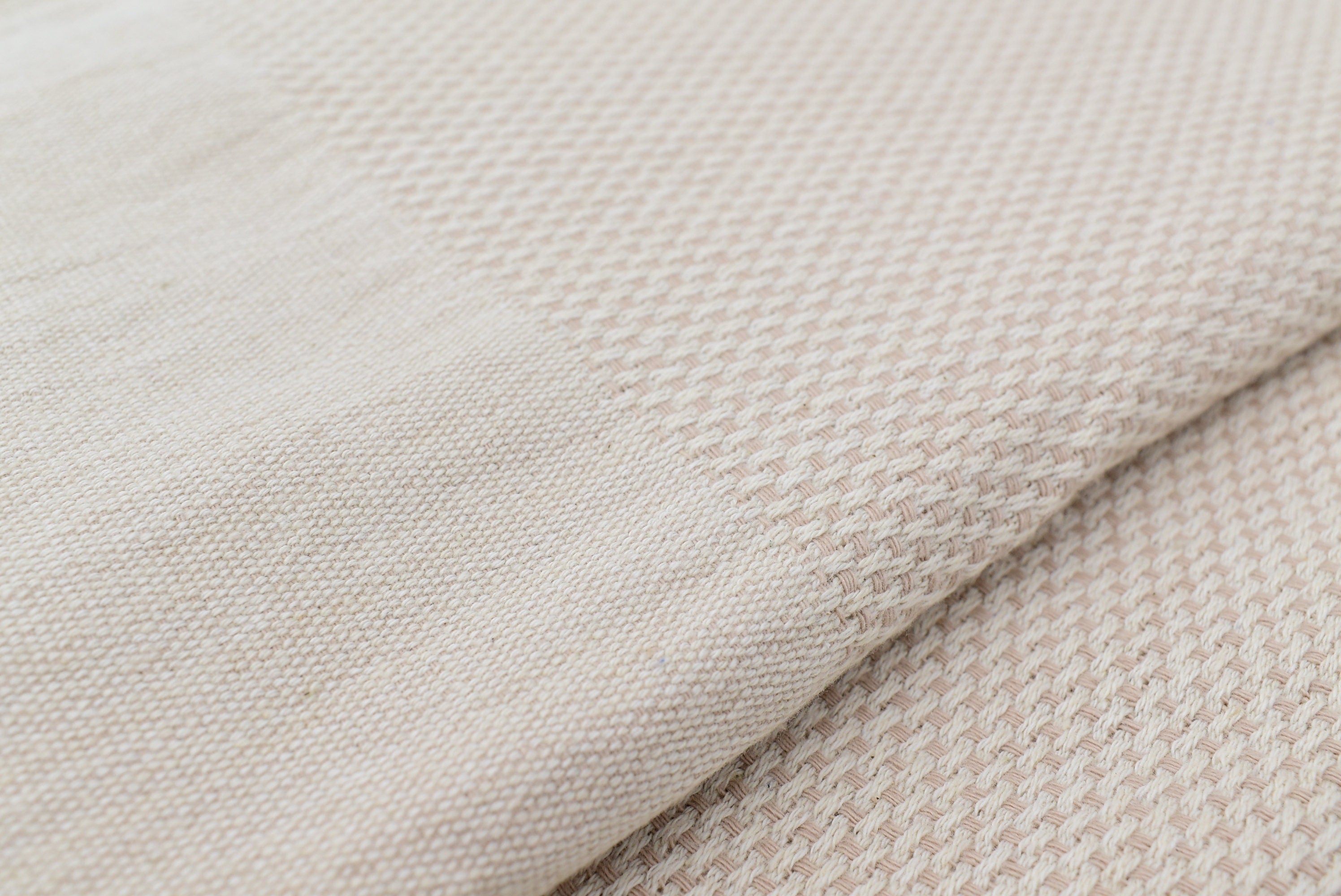 Luxurious Beige Turkish Towel 40X66 - Organic Cotton Bath Towel for Beach, Spa, Sauna, Home Decor - Lightweight Decorative Gift Towel