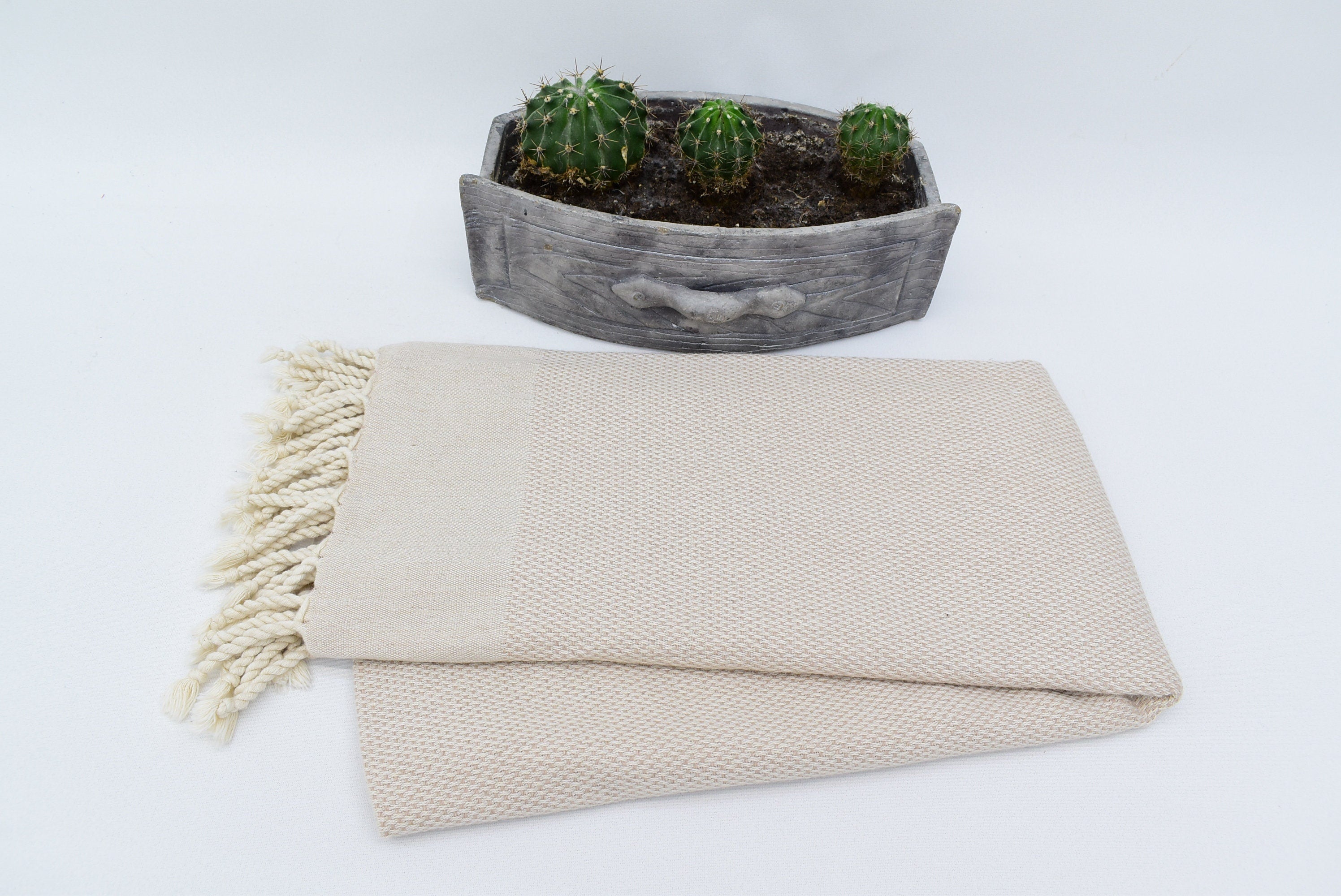 Luxurious Beige Turkish Towel 40X66 - Organic Cotton Bath Towel for Beach, Spa, Sauna, Home Decor - Lightweight Decorative Gift Towel