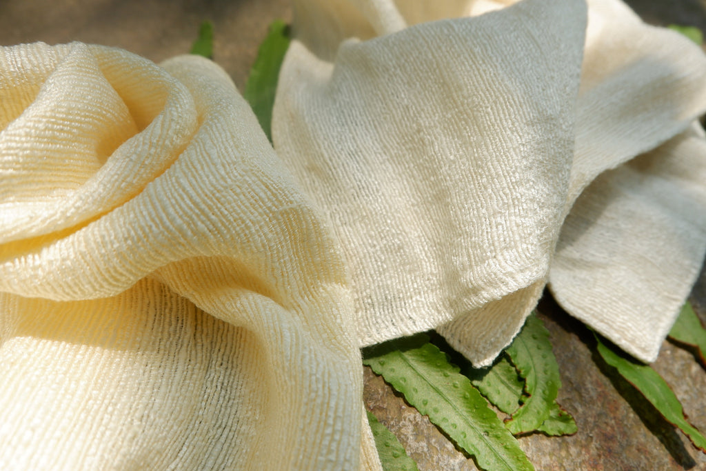 100% Natural Mulberry Handwoven Silk Face Towel/Organic Vietnamese Wash Cloth for Sensitive Skin/Raw Silk Face Cloth for Babies