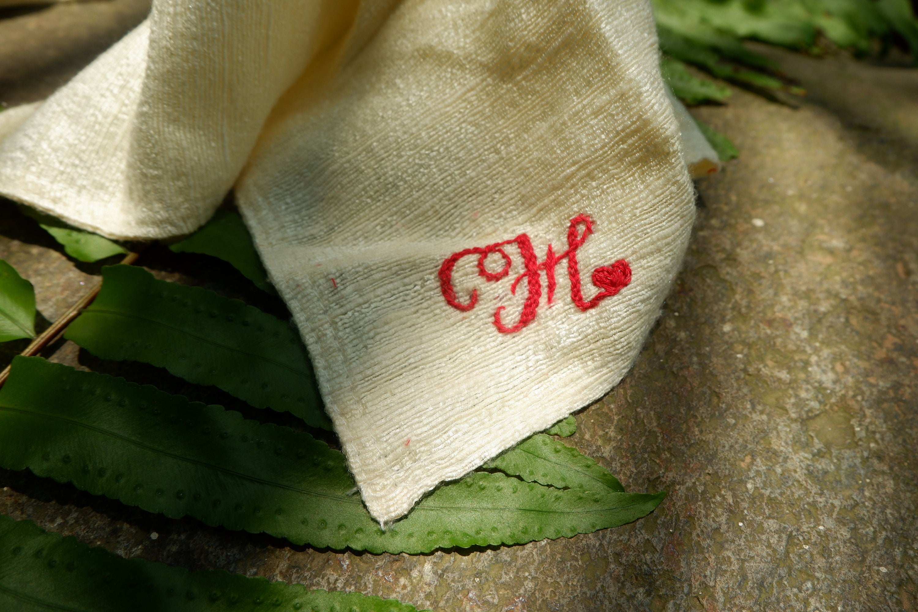 100% Natural Mulberry Handwoven Silk Face Towel/Organic Vietnamese Wash Cloth for Sensitive Skin/Raw Silk Face Cloth for Babies