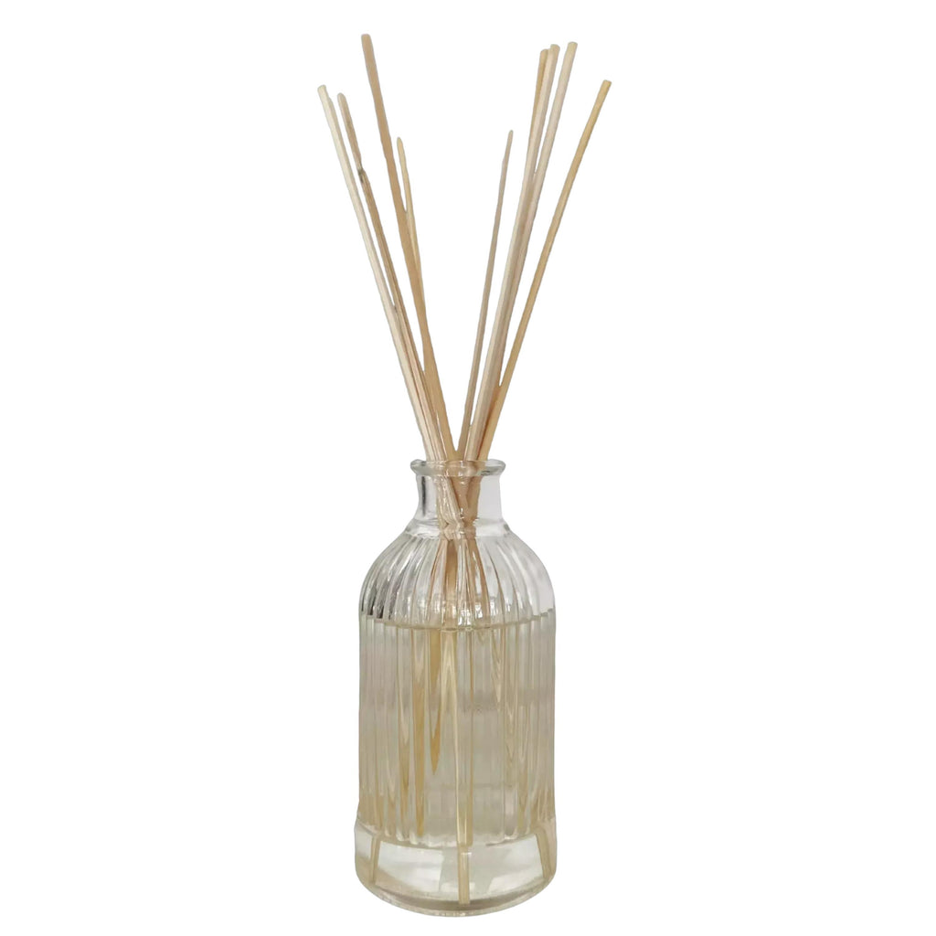 Leather + Cardamom Reed Diffuser | Non-Toxic, Vegan, Hand-Poured 6Oz | WEEKEND